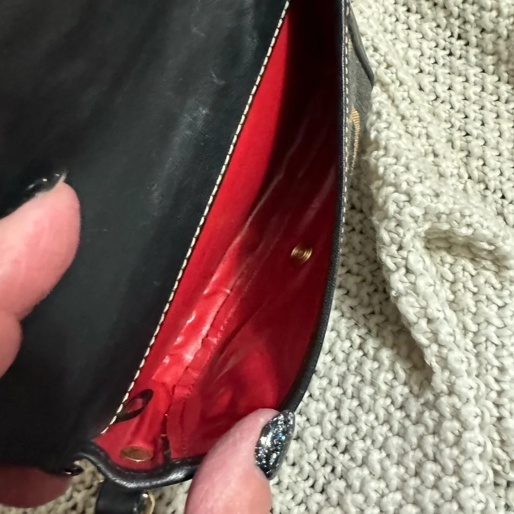 DOONEY & BOURKE DB‎ Heart Canvas/Leather Wristlet
